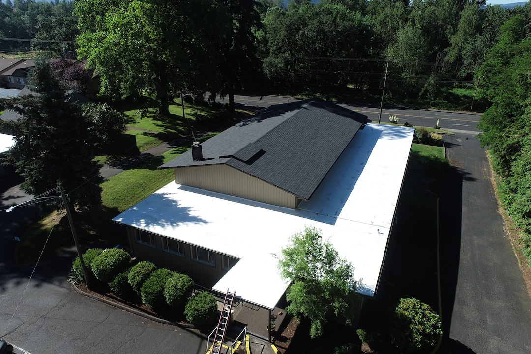 Top quality roof replacement performed in Camas, Washington